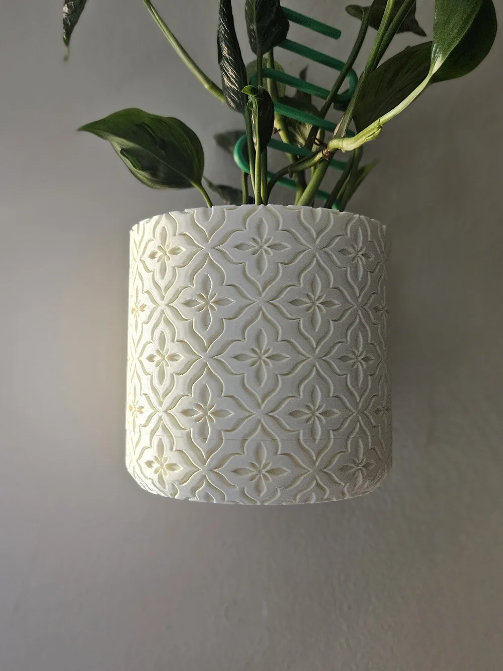 Decorative Cream Textured Hanging Planter - Elegant Floral Pattern - 3d Printed